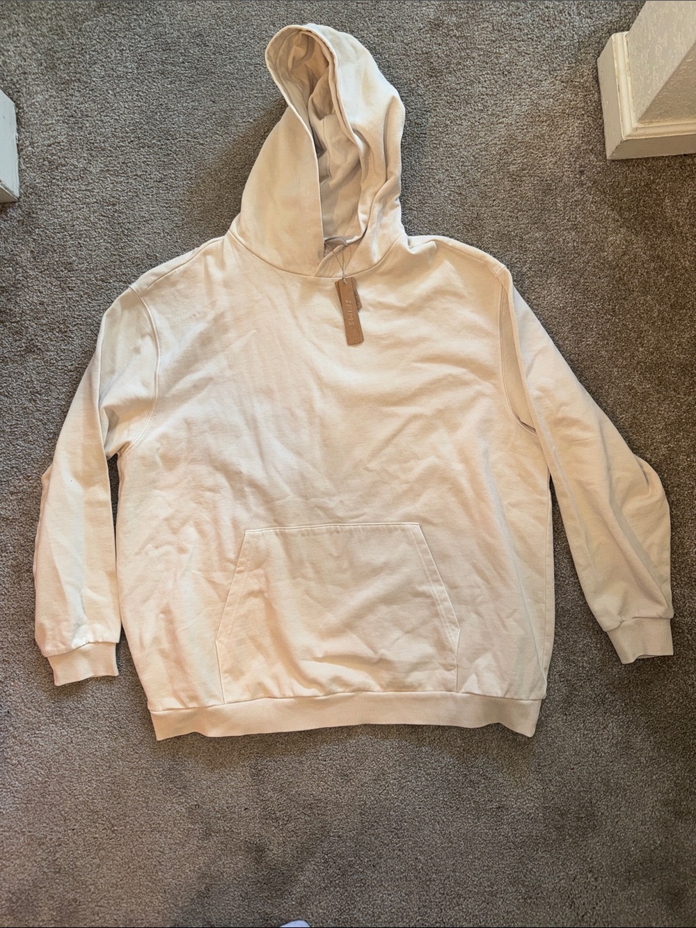 SKIMS Boyfriend Fleece Pullover Hoodie Color: Buff